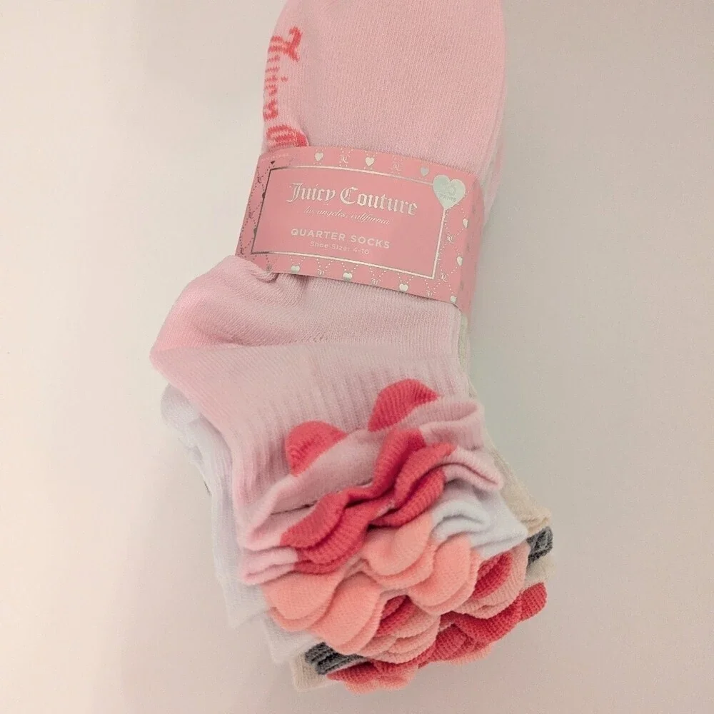NWT Juicy Couture 10 Pair of 2 Tone Women's (Size 4-10) Quarter Socks w/Hearts